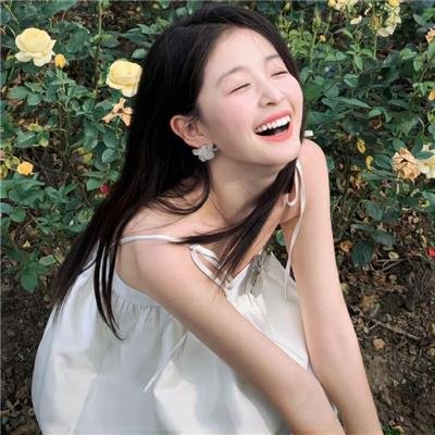 艺术是... 海报